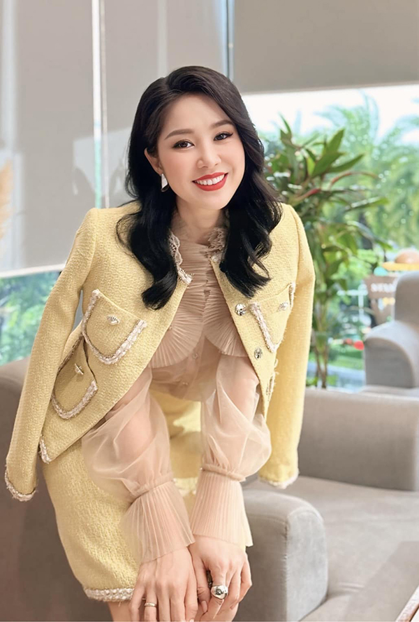 Lê Phương diện đồ trẻ đẹp ra sao sau khi 'đánh bay' 30kg mỡ?- Ảnh 2. Lê Phương diện đồ trẻ đẹp ra sao sau khi 'đánh bay' 30kg mỡ?- Ảnh 2.